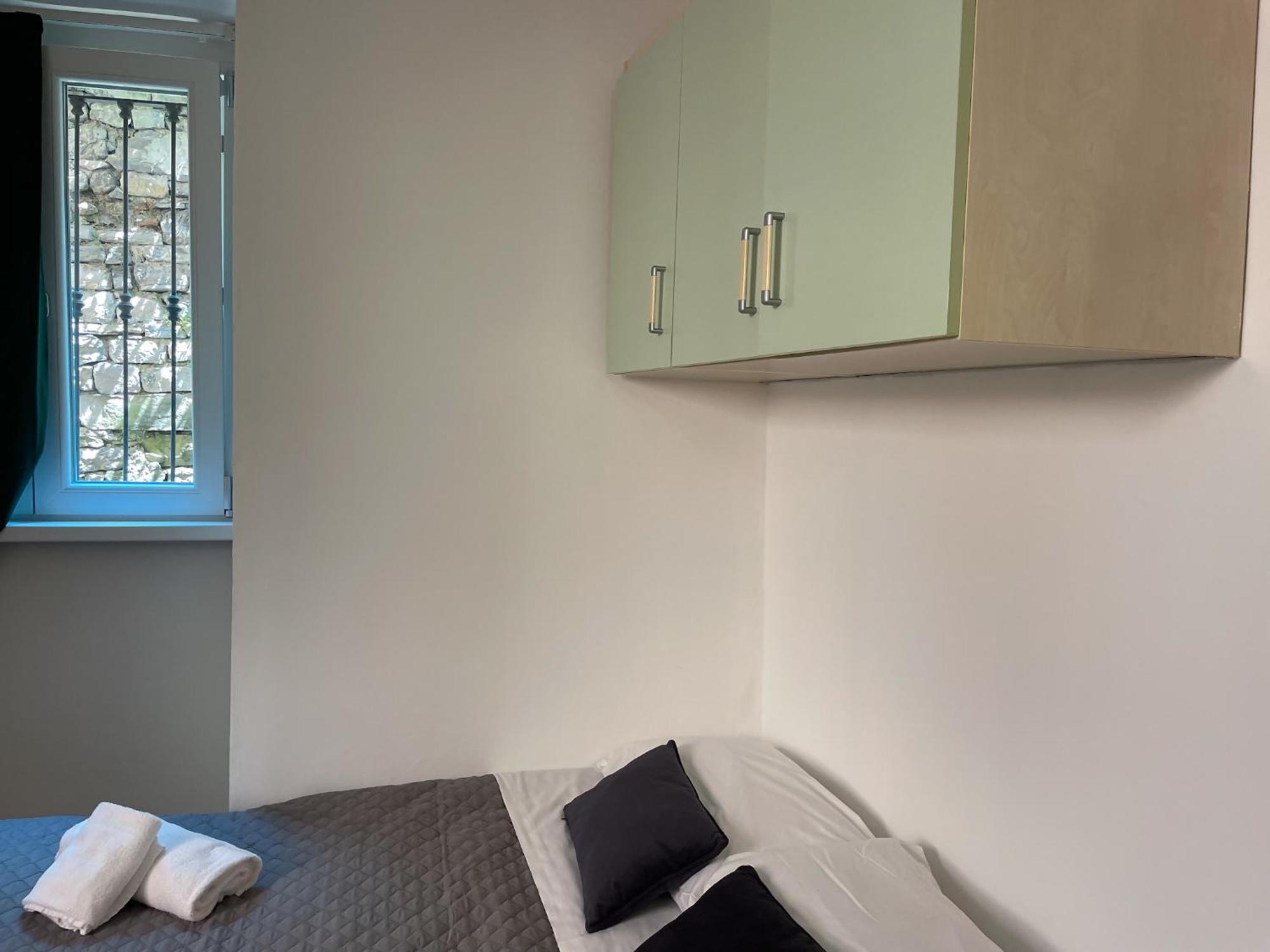 Roncati 7 Center Town Studio Apartments 벨라지오 외부 사진