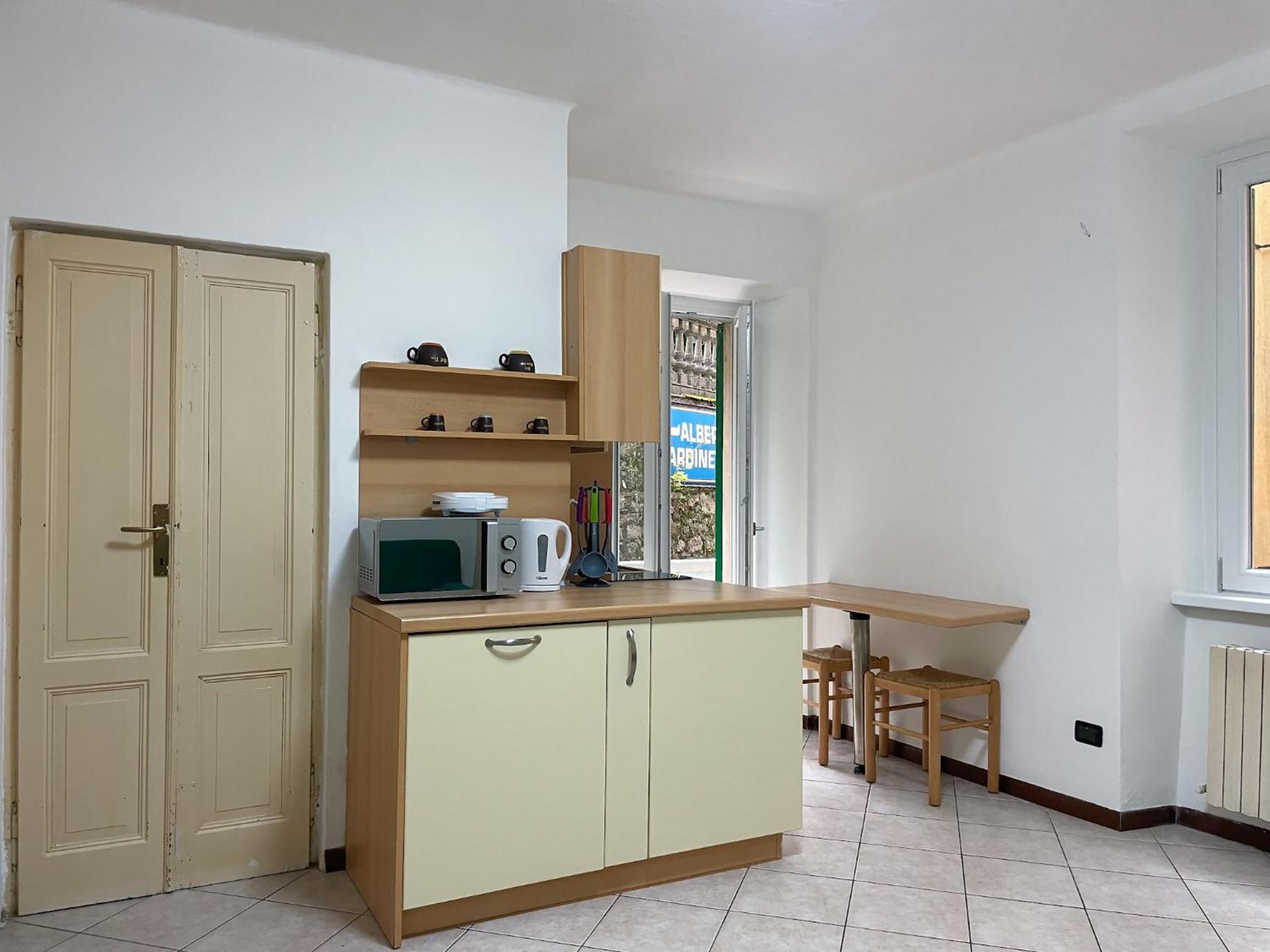 Roncati 7 Center Town Studio Apartments 벨라지오 외부 사진