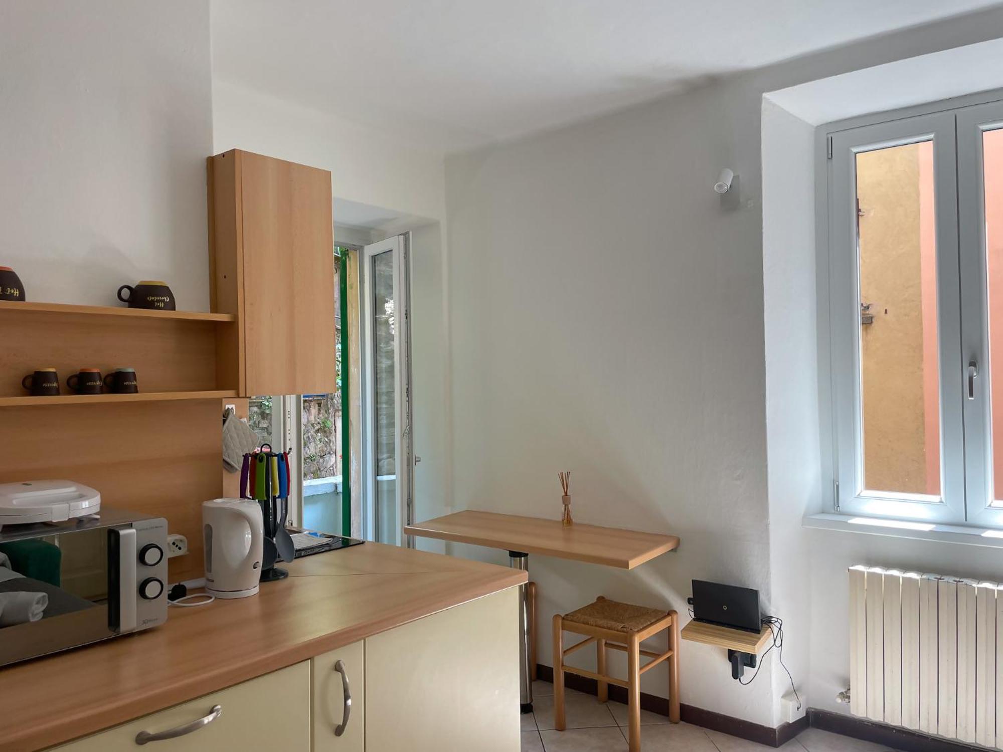 Roncati 7 Center Town Studio Apartments 벨라지오 외부 사진